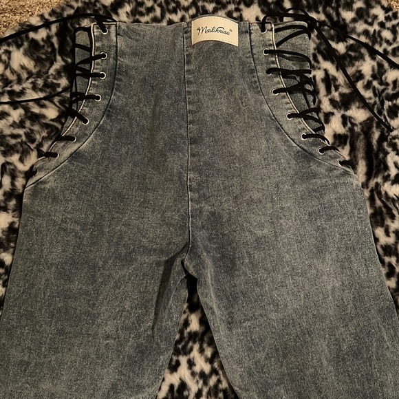 Cute skinny stretch jeans - Picture 3 of 3